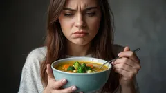 Fazla tuzlu çorba nasıl kurtarılır? 5 pratik yöntemle lezzeti geri getirin