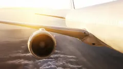 Bir Uçak Zamanı Durdurabilir mi ve Sonsuz Gün Işığında Uçabilir mi?