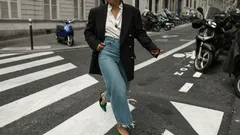 Geniş Kesim Jean'ler Soğuk Havaların En Sıcak Trendi: Nasıl ve Neyle Kombinlenir?