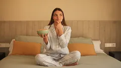 Yemek Yemek ya da Yememek: Aç Karnına Yatmanın Vücudunuzda Yarattığı Etkiler